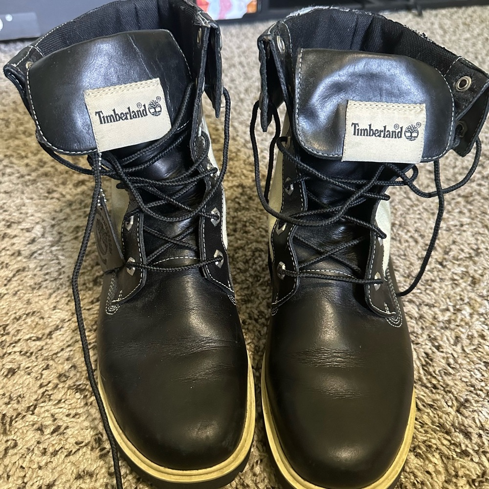 Timberland Black and Tan Leather Boots